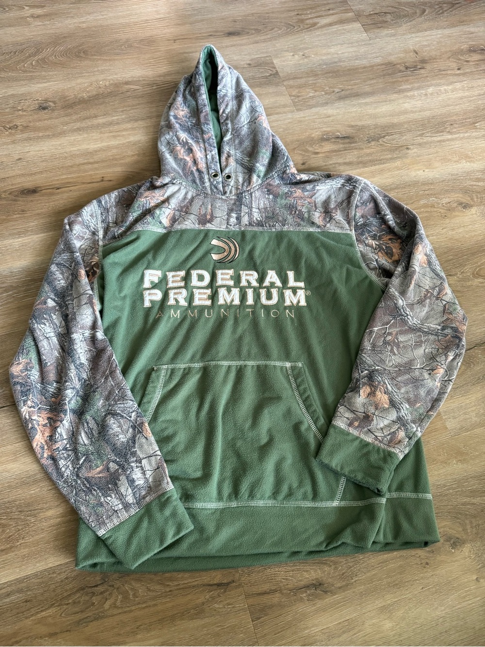 Green Camo Hooded Pullover Federal Premium XL